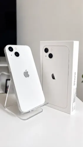 iPhone 13 - 128 GB