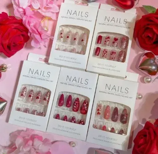 Caixa de unhas postiças,24 unidades,garanta a sua,prazo a combinar 