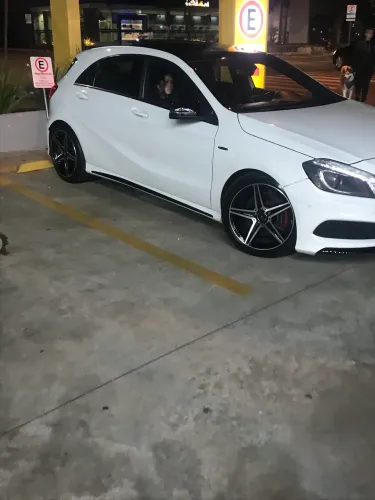 Mercedes-Benz Classe A 250 2.0 TB Sport Aut. 2015