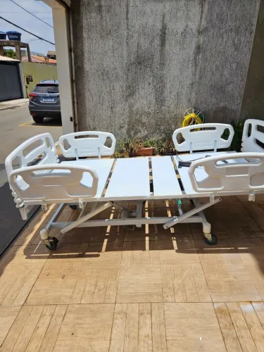 Cama elétrica hospitalar