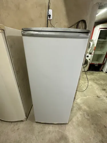 Geladeira consul degelo seco!