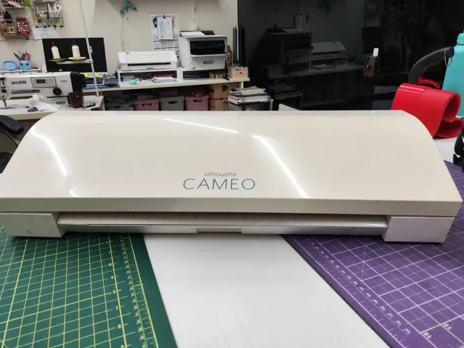 Vendo silhouette Cameo 03