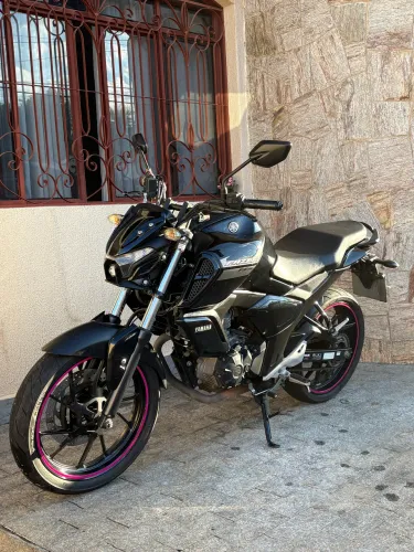 FZ15 2024 ABS - Moto em ótimo estado 