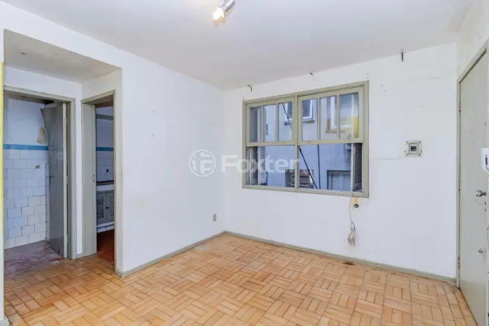 Apartamento à venda Rua Santo Antônio, Floresta - Porto Alegre