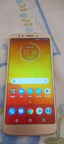 Moto E5 + 1 mês de streaming Grátis 