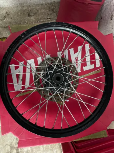 Par de aro xre 300
