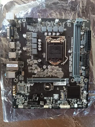 Placa mãe PCWARE IPMH510G com processador Pentium Gold G6400 10ª Geração 