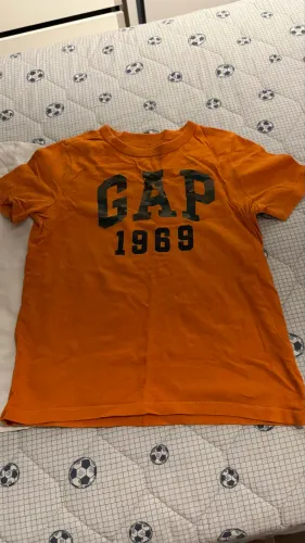 Camiseta GAP infantil