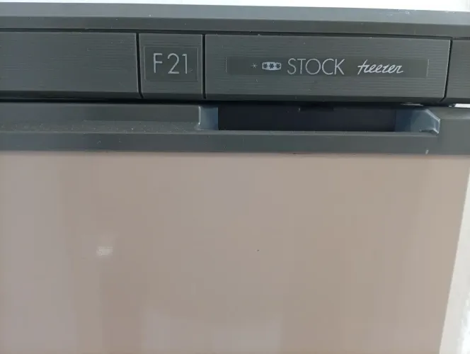 Freezer Vertical F21 Prosdócimo 
