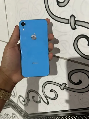 iPhone XR