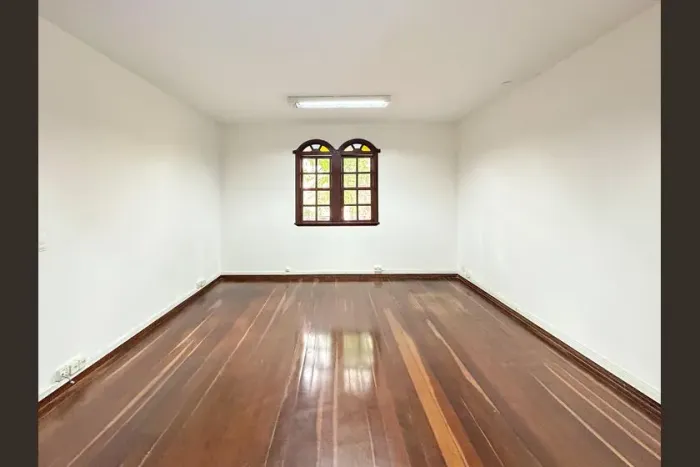 Casa à Venda - São José, 6 Quartos, 420 m2