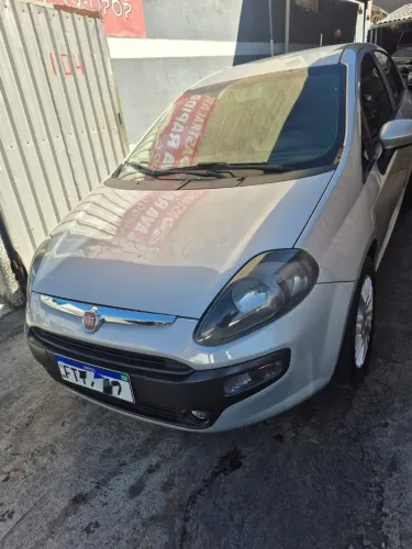 Fiat Punto Essence 1.6 Flex 16V 5P 2014