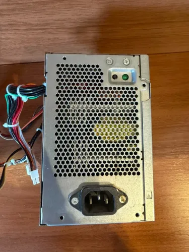 Fonte Dell PowerEdge T110 II 305W Original - Perfeita Condição