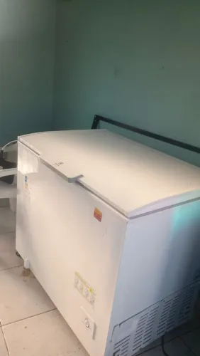 Freezer uma porta, poucos meses de uso