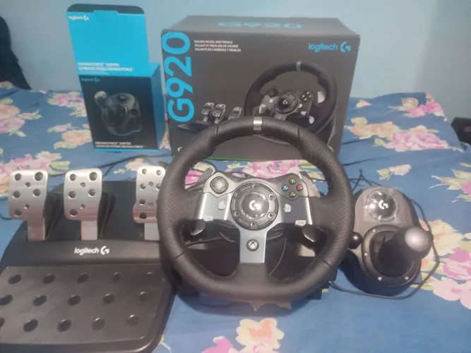 Vendo volante gamer completo