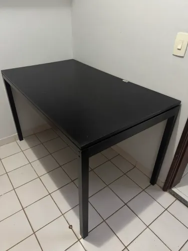 Mesa Tok stok em aço