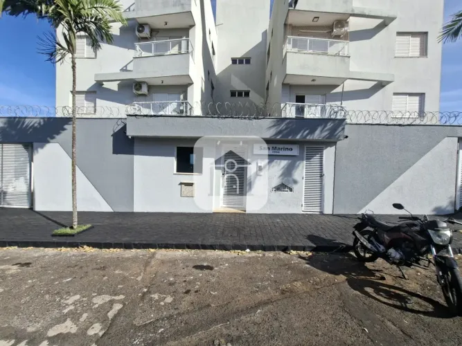Apartamento para locação no bairro Santa Monica