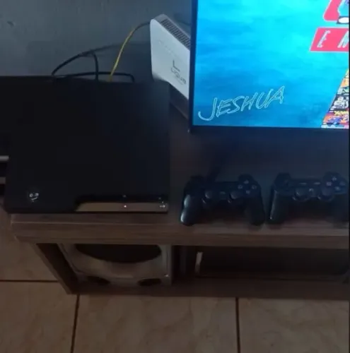 PS3 Super Slim Desbloqueado HEN + 2 Controles Originais + Vários Jogos instalados