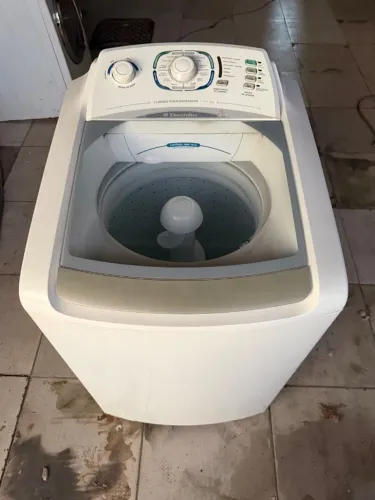 Máquina de lavar 10kg Electrolux 