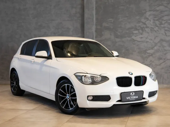 BMW 116IA 1.6 TB 16V 136cv 5P 2014