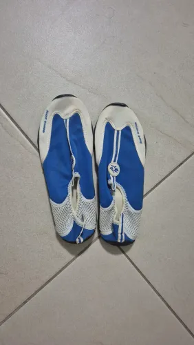 Sapatinha para água