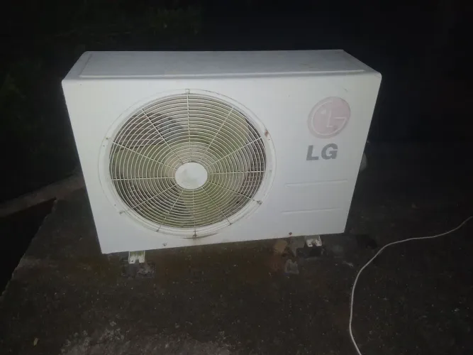 AR CONDICIONADO LG 24000 btus