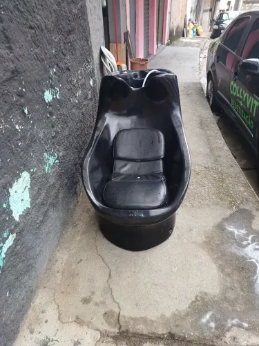 Vendo esse lavatório um perfeitas condições por 200 reais