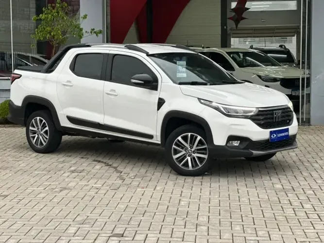 Fiat Strada Volcano 1.3 Flex 8V CD Aut. 2025