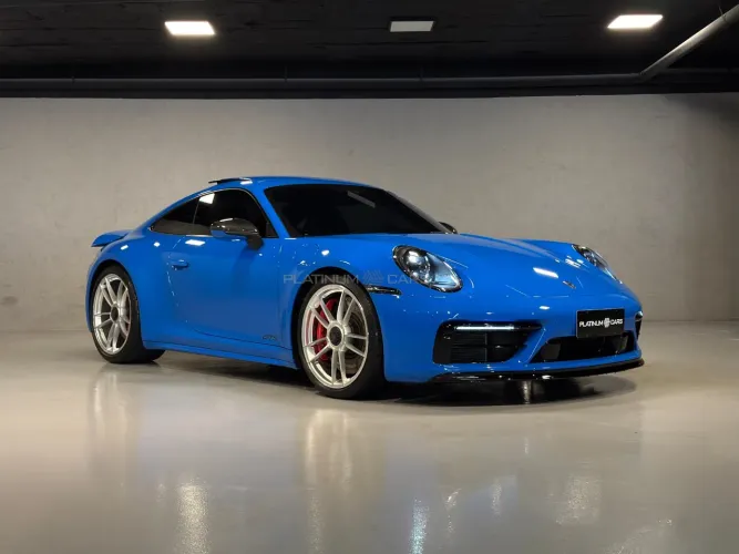 Porsche 911 Carrera 3.0 24V H6 PDK 2022