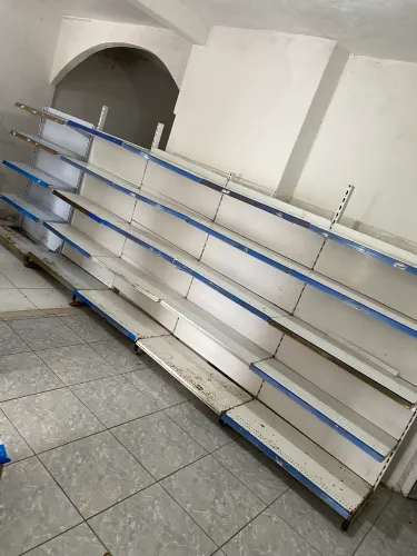 Vendo prateleira gôndola de ferro