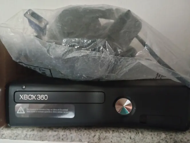 XBOX 360 (LEIA)