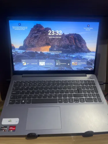 notebook ultrafino ideapad 3 r7 12gb 512gb