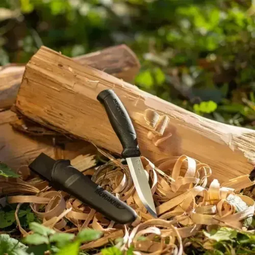 Faca Preta Morakniv Companion Sandvik Preto feita na Suécia