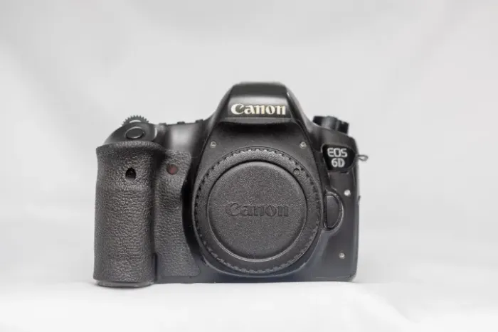 Câmera fotográfica Full Frame Canon 6D