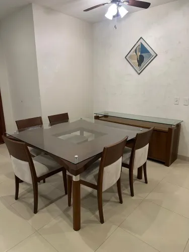 Mesa de jantar