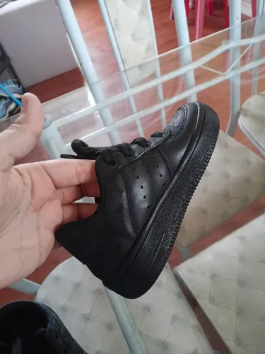 Tênis escolar 25