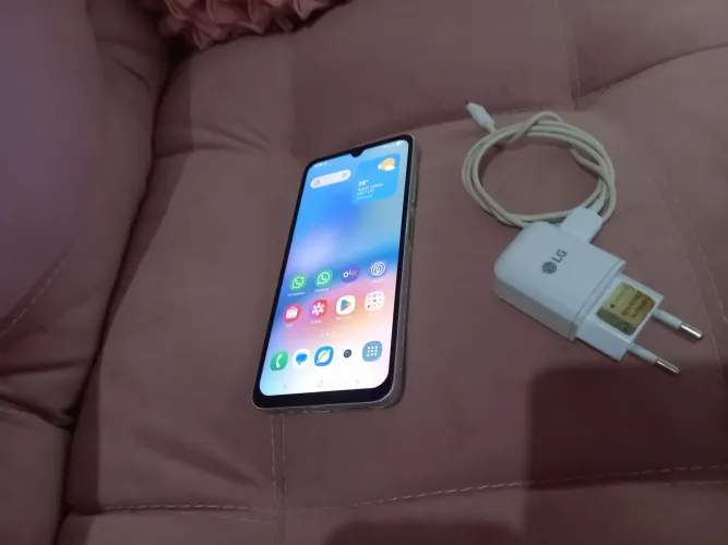 VENDO SAMSUNG GALAXY A05S 128GB E 6GB DE RAM.