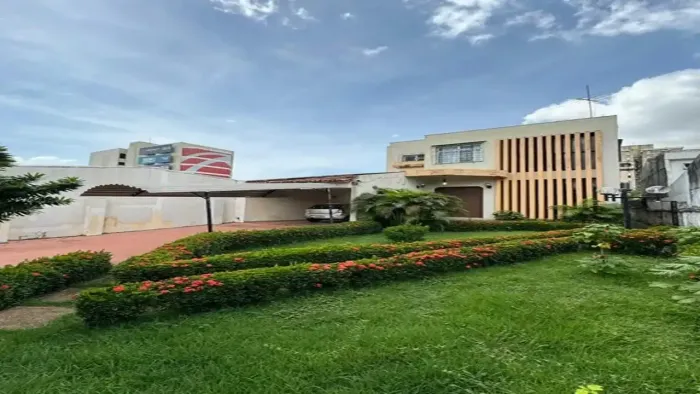 Casa à venda, 18 quartos, 13 suítes, 4 vagas, Cremação - BELEM/PA