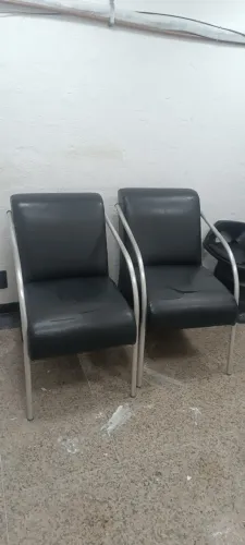 2 poltronas semi novas