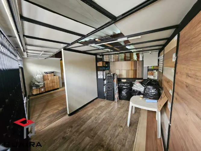 Sobrado à venda 4 quartos 2 vagas Valparaíso - Santo André - SP
