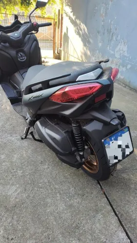 X Max 250 baixa kilometragem 