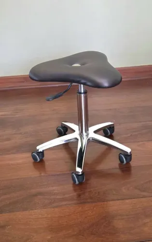 Mocho Sela Ergonômico Giratório Profissional - Excelente Estado
