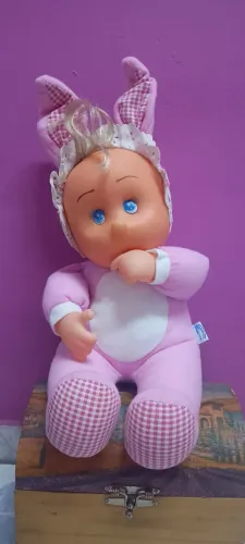 Boneca Coelhinha Multibrink anos 2000