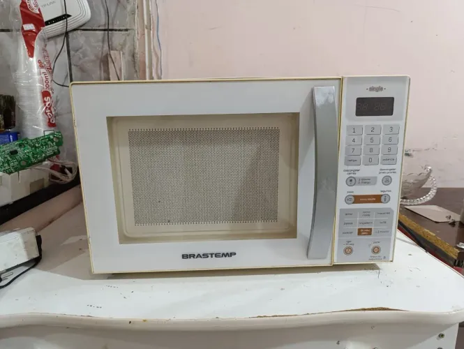 Microondas Brastemp 18 litros 