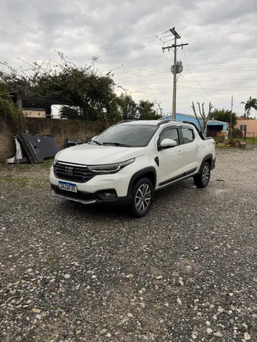 Fiat Strada Volcano 1.3 Flex 8V CD 2021