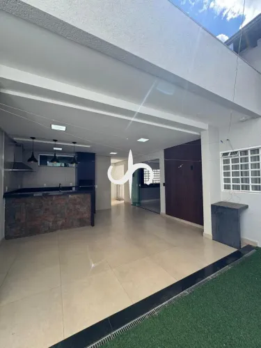 Casa com Energia Solar e Marcenaria Premium | Região São Carlos | 161 m²
