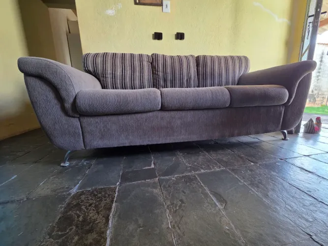 Sofa 3 lugares verde