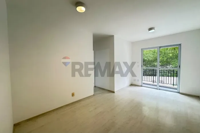 Apartamento para locação na Vila Suzana, 66m², 03 dormitórios (1 suíte), 02 vagas. Lazer c