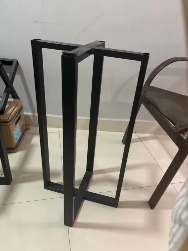 Pés de mesa