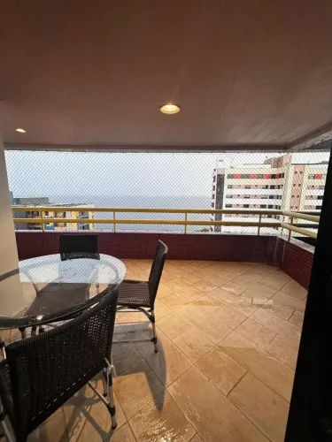 Cobertura na Orla da Ponta Negra, 136m2 4 dormitórios.